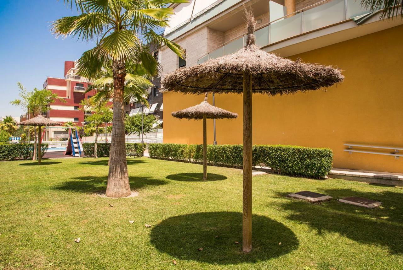Enjoygranada Lujo Piscina Y Parking Apartman Kültér fotó