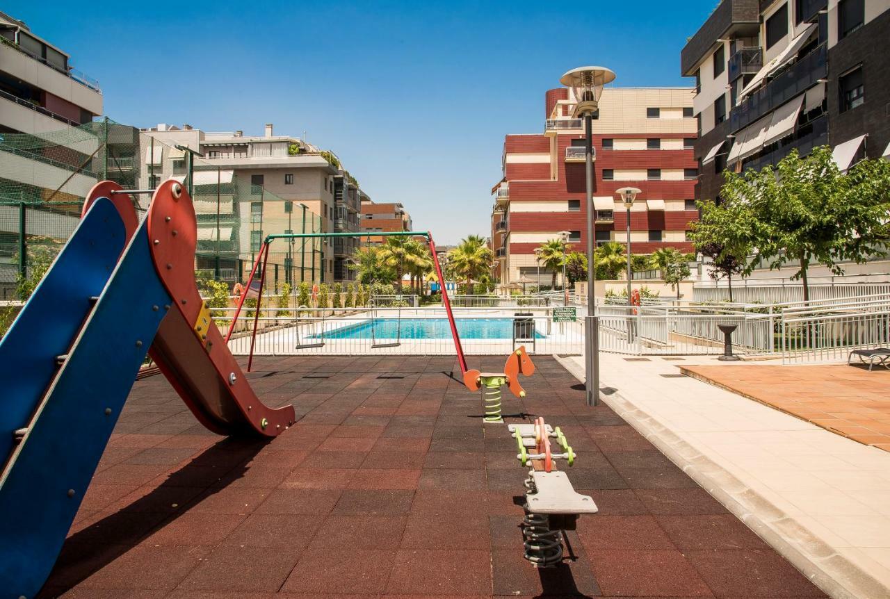 Enjoygranada Lujo Piscina Y Parking Apartman Kültér fotó